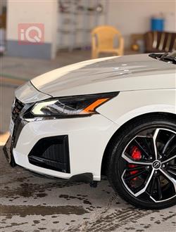 نيسان ألتيما